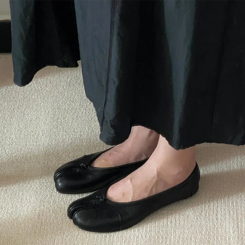Mirelle Split-Toe Ballet Flats