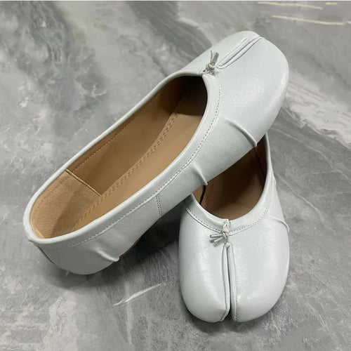 Mirelle Split-Toe Ballet Flats