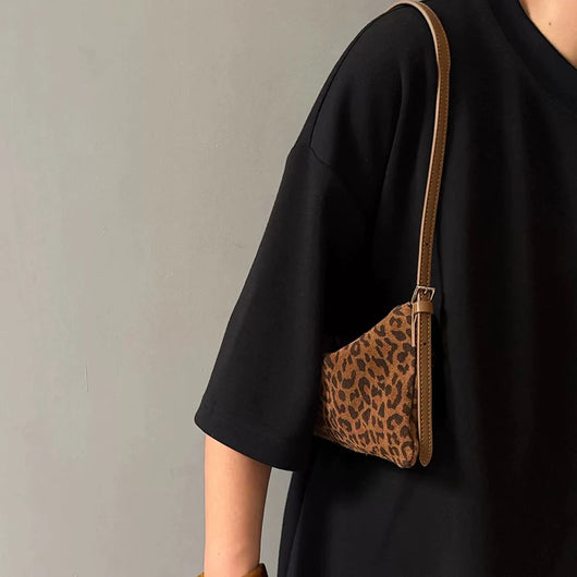 Fashion Leopard Print Mobile Phone Bag Commute Matte New Women's Bag Versatile Leather Crossbody Bag Trendy Small Shoulder Bags