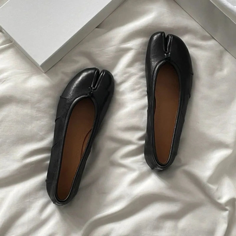 Mirelle Split-Toe Ballet Flats