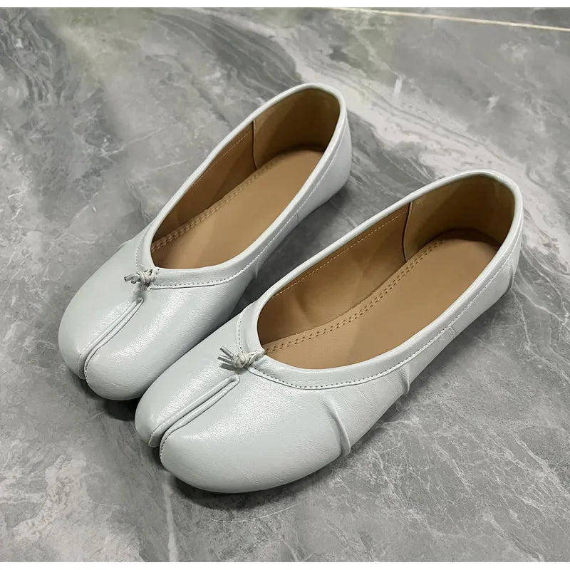Mirelle Split-Toe Ballet Flats
